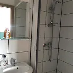 Geli Apartamento Vir