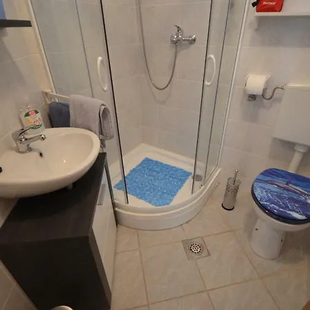 Geli アパート ヴィル